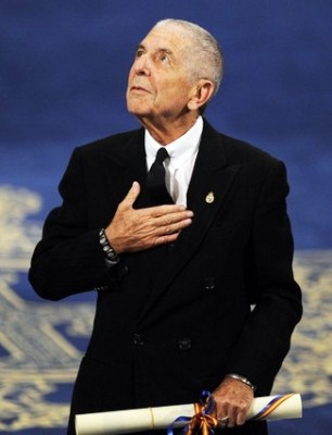 2011 Prince of Asturias Award Leonard Cohen.jpg