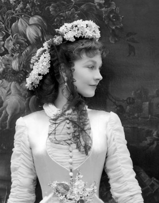 Vivien Leigh as Anna Karenina