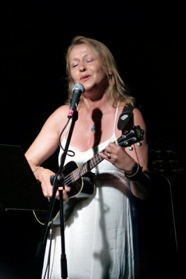 P1060228c.jpg