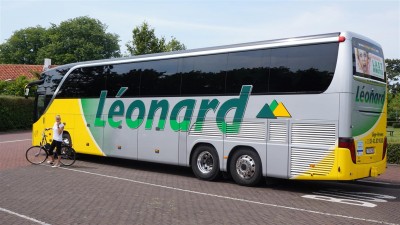 The tour started already.
