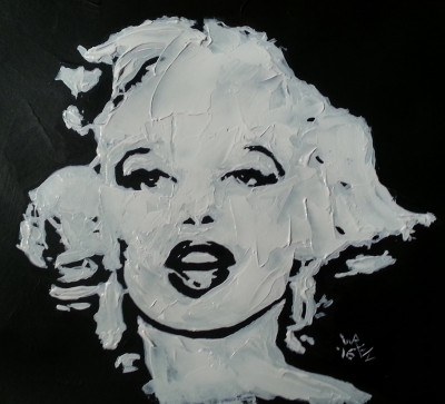 minimalistic marilyn.jpg