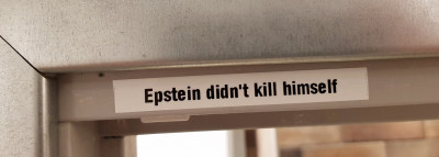 klistremerk.jpg