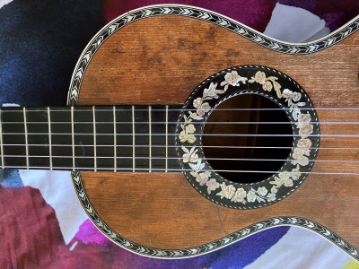 French Romantic Guitar 2.jpg