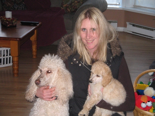 Lisa is a Dog Groomer in BC Canada