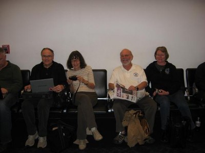 Jarkko &amp; Eija, Dick &amp; Linda practicing patience