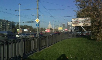 On the way to the tkt office - quite a walk
